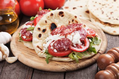 Piadina romagnola, İtalyan gözleme sandviç