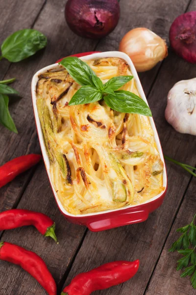 Pasticcio med zucchini och ost — Stockfoto