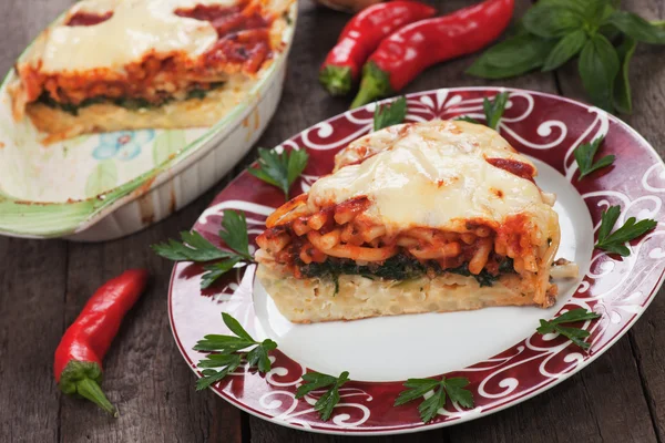 Pasticcio with chard and tomato sauce — Stock Photo, Image