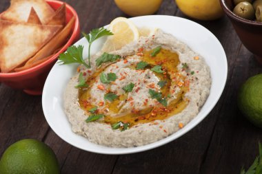 Baba ghanoush, Levanten patlıcan yemeği