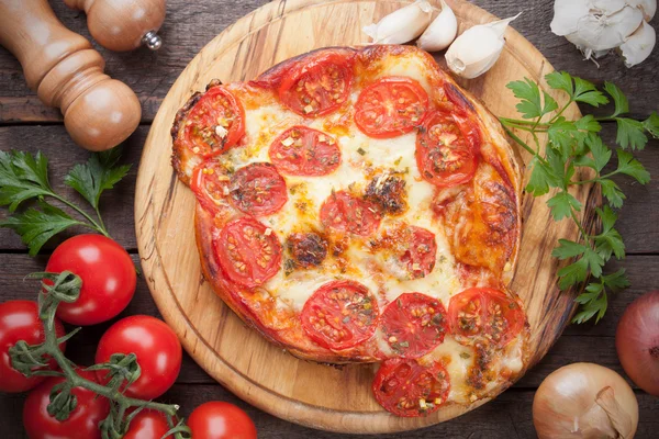 Puff pastry pizza — Stock Photo, Image