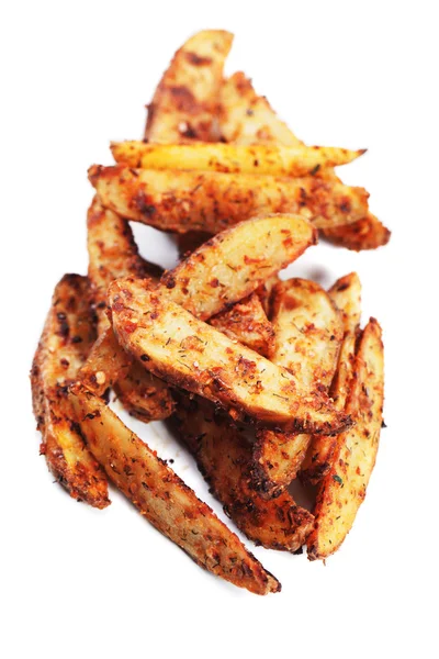 Baharatlı patates dilimleri