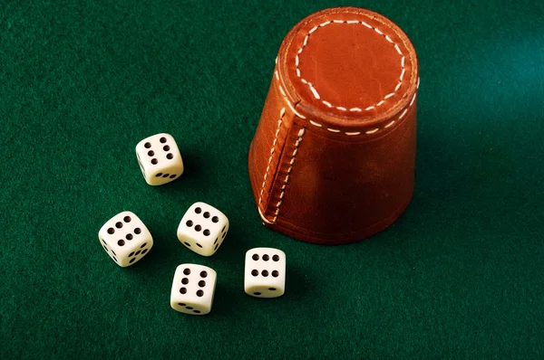 Dice cup — Stock Photo, Image