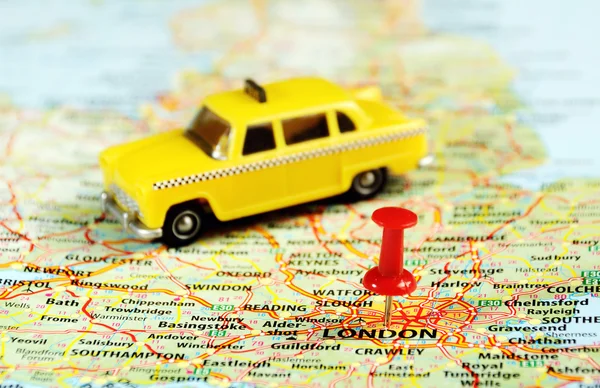 London ,UK   map pin  taxi — Stock Photo, Image