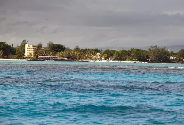 Deniz kenarı deniz tarafındaki görüntüleyin. Mauritius — Stok fotoğraf