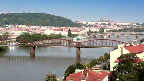 Пражские мосты, Чехия — стоковое видео
