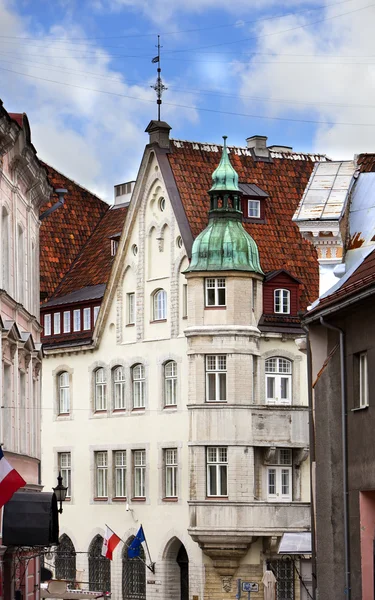 Casas antiguas en las calles de la Ciudad Vieja. Tallin. Países Bajos —  Fotos de Stock