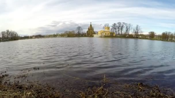 Rússia, subúrbio de São Petersburgo, a Catedral de São Pedro e Paulo, olho de peixe de lente — Vídeo de Stock