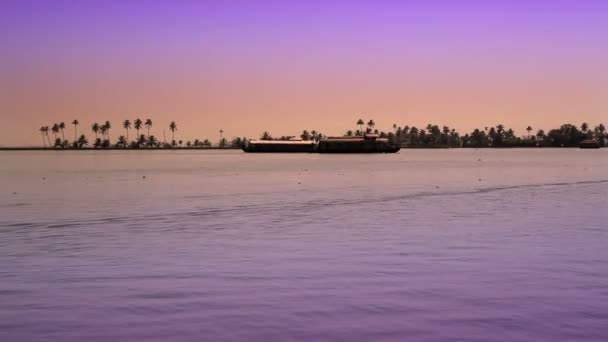 India. Houseboat su stagni Kerala — Video Stock