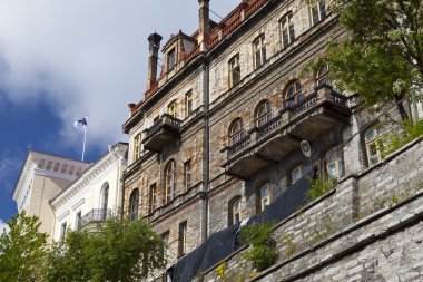 Eski evler eski şehir sokakta. Tallinn. Estonya