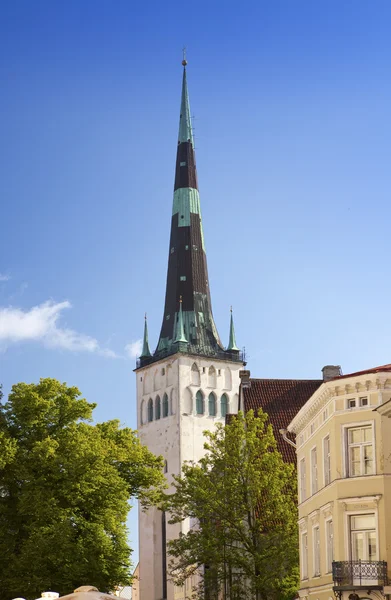 St olaf (oleviste) kyrkan. Tallinn, Estland — Stockfoto