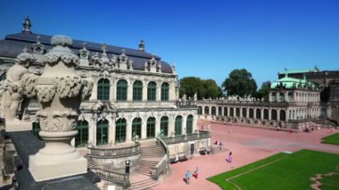 Zwinger palace, XVIII yüzyılın - Dresden ünlü tarihi bina