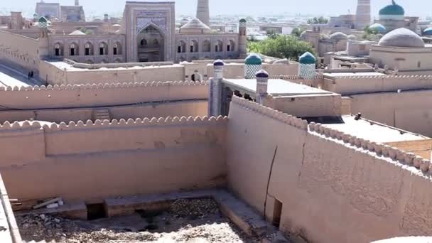 Aerial view on streets of the old city. Uzbekistan. Khiva. — Stock Video