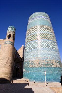 bitmemiş Kalta küçük Minare (minare muhammed Amin Khan (19. yüzyıl)). Hiva, Özbekistan