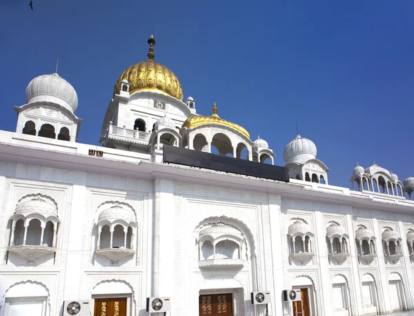 "Gurtrpasa Bangla Sahib "chrám, Nové Dillí, Indie — Stock fotografie