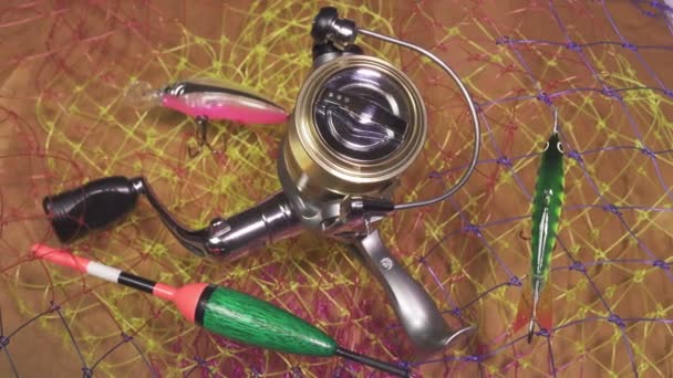 The coil and float against a fishing net — Stock Video
