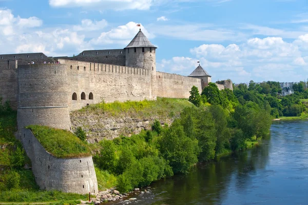 Fortaleza de Ivangorod en la frontera de Rusia y Estonia —  Fotos de Stock