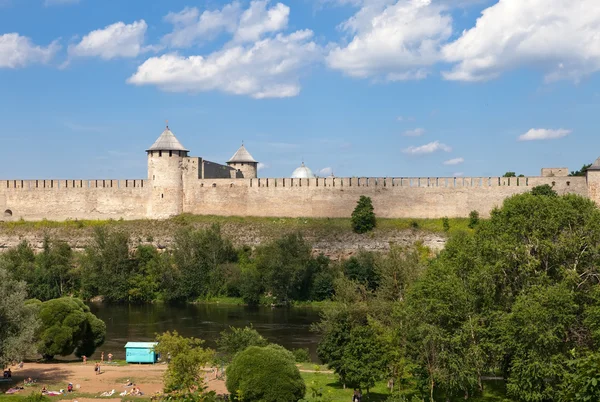Ivangorod fortress at the border of Russia and Estonia — Stock Photo, Image