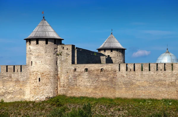 Fortaleza de Ivangorod en la frontera de Rusia y Estonia —  Fotos de Stock