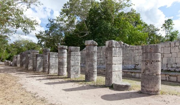 Sala filarów tysięcy - kolumny w Chichén Itzá, Meksyk — Zdjęcie stockowe