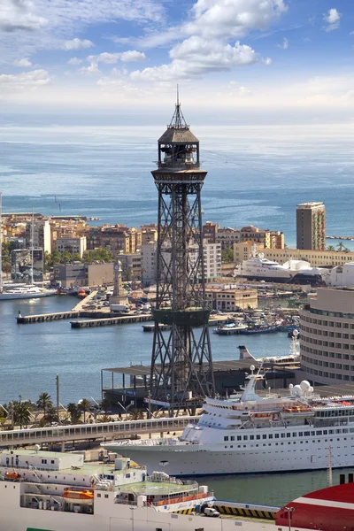 Španělsko. Barcelona. pohled shora na přístavu. — Stock fotografie