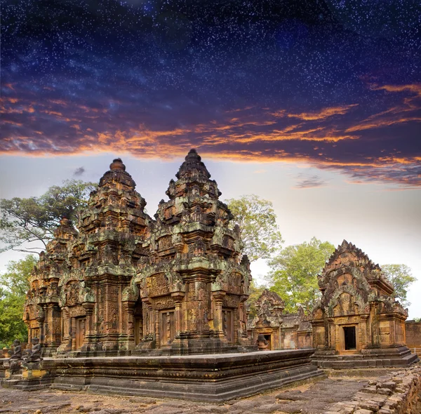 Banteay Srey före soluppgången, Siem Reap, kambodjanska — Stockfoto