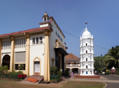 Hindistan. Goa. Küçük Hindu tapınağı.