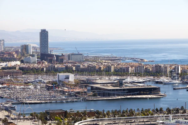 Hiszpania. Barcelona. widok z góry na port morski — Zdjęcie stockowe