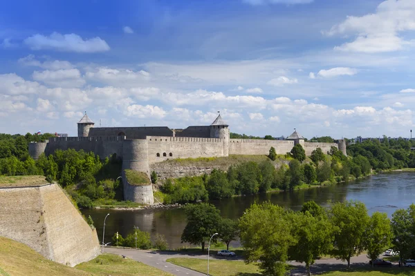 Ivangorod fortress at the border of Russia and Estonia — Stock Photo, Image