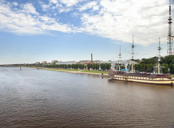 Grande Novgorod - rio Volkhov — Fotografia de Stock