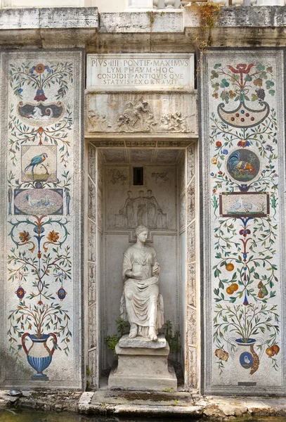 Loggia casino pius iv im vatikanischen garten an, rom, italien — Stockfoto