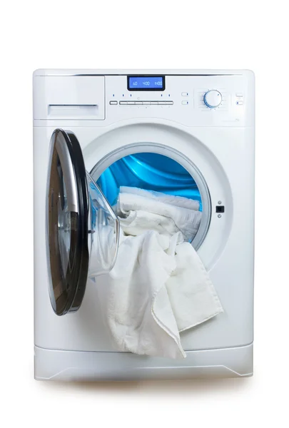 Tvättmaskin och handdukar — Stockfoto