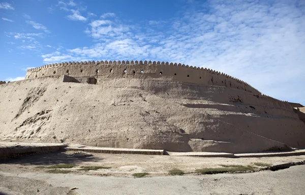 Uzbekistan. Khiva. Antiche mura della città — Foto Stock