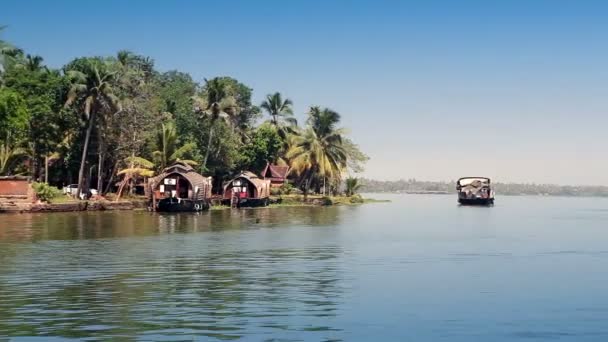 India. Houseboat su stagni Kerala — Video Stock