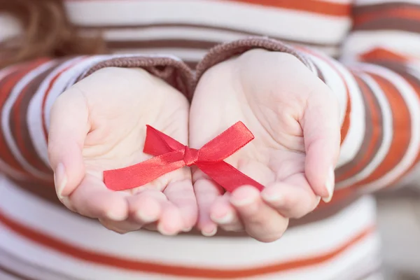 Red Ribbon Bow — Stock Photo, Image