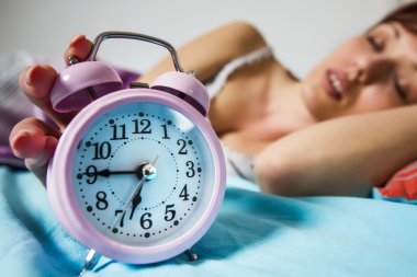 Uyandırma Alarm saati süre