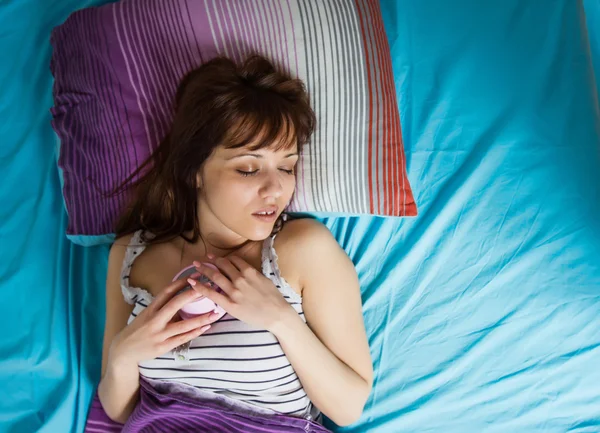 Hermosa mujer durmiendo —  Fotos de Stock