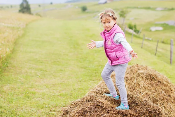 Bambino Attività all'aperto — Foto Stock