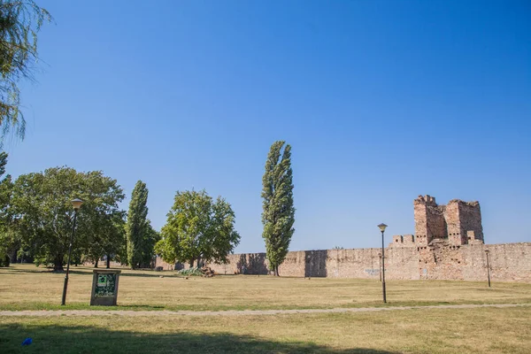 Fortaleza Smederevo Cidade Fortificada Medieval Localizado Margem Direita Rio Danúbio — Fotografia de Stock