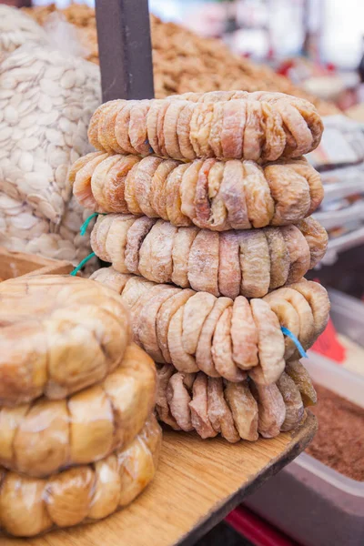 Figues Séchées Aliments Sucrés Sains Vendre Sur Marché Local Extérieur — Photo