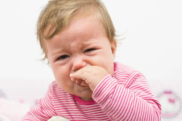 Bebê chorando — Fotografia de Stock