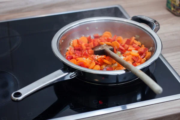 Knippen van gemengde Vegetabl — Stockfoto