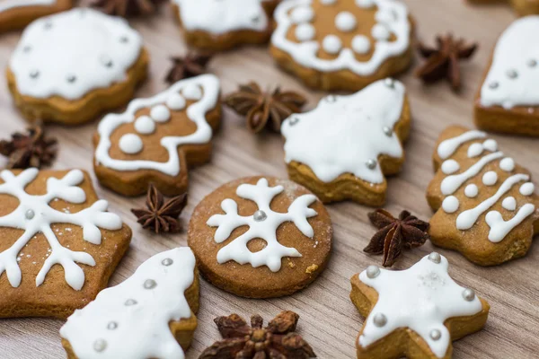 Lebkuchen zu Weihnachten — Stockfoto