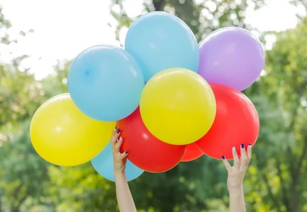 Kleurrijke ballonnen — Stockfoto