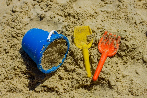 Verão brinquedos infantis praia — Fotografia de Stock