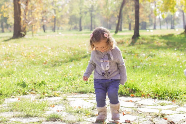 Bambina felice — Foto Stock