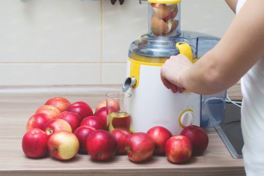 sağlıklı elma suyu