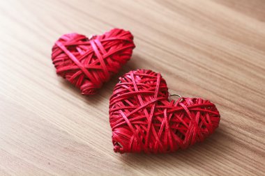 Kırmızı kalpleri severim. 