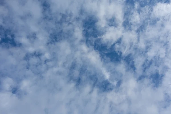 Mavi gökyüzü arkaplanı