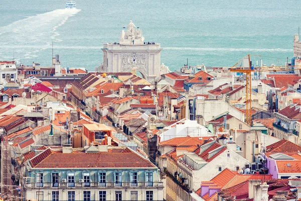 Вид с воздуха на район Байша в Лиссабоне, Португалия — стоковое фото
